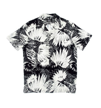 Short sleeve button up camp shirt with our oversized jungle pattern and spread collar.