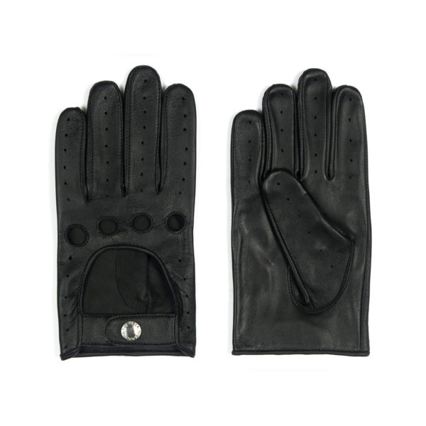 Leather gloves designed for men’s hands.