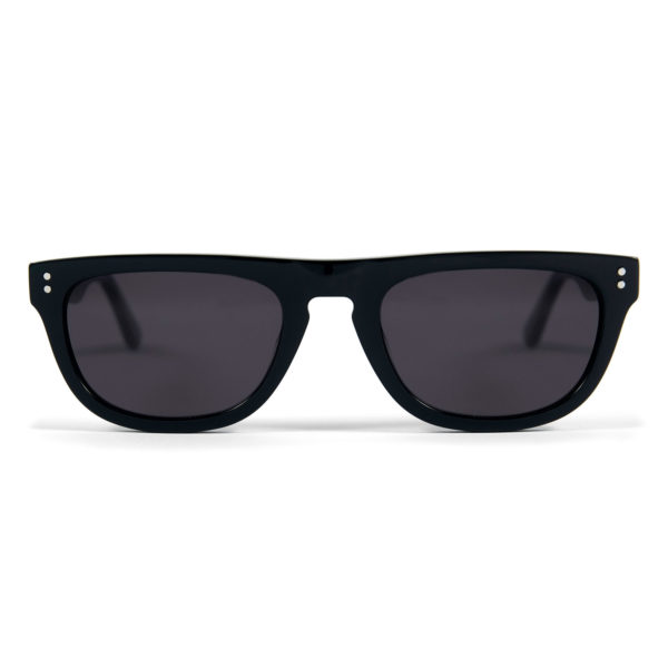 The Ellroy features a rock 'n' roll retro shape with its slightly horizontal top edge.