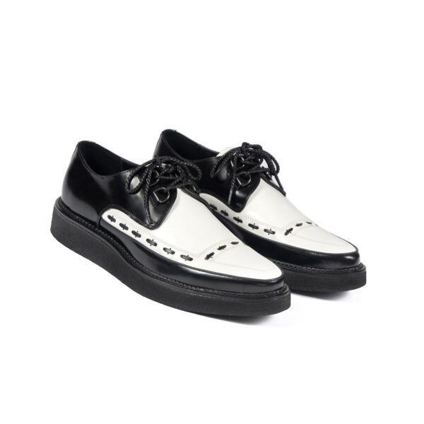 The Hawkins are black and white creepers with old school style.