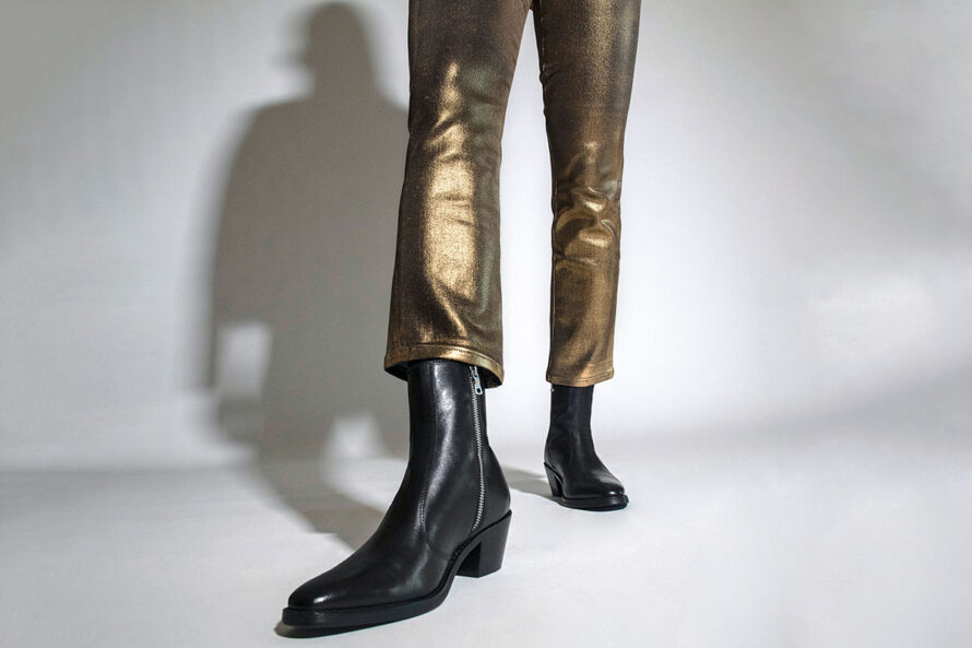 Richards – Black Leather Zip Boots