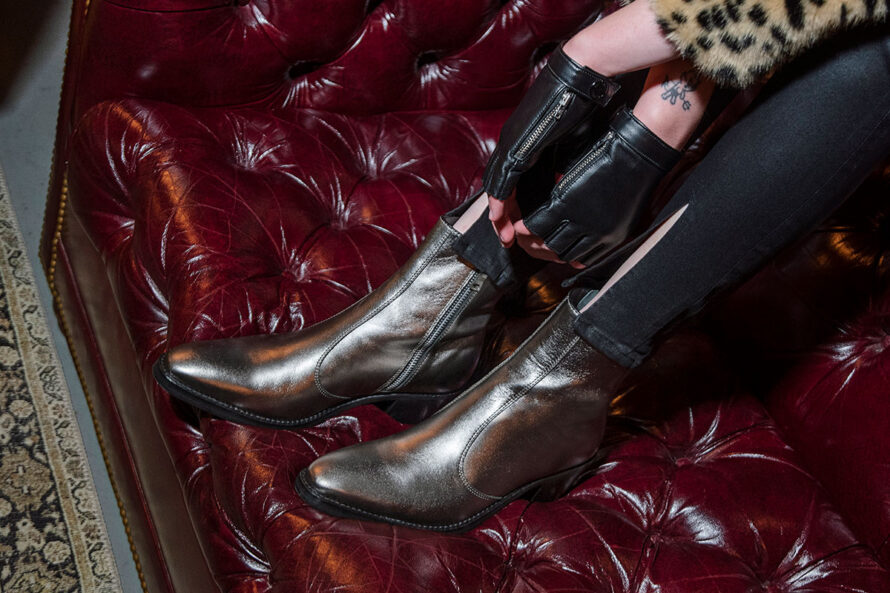 Richards – Silver Leather Zip Boots