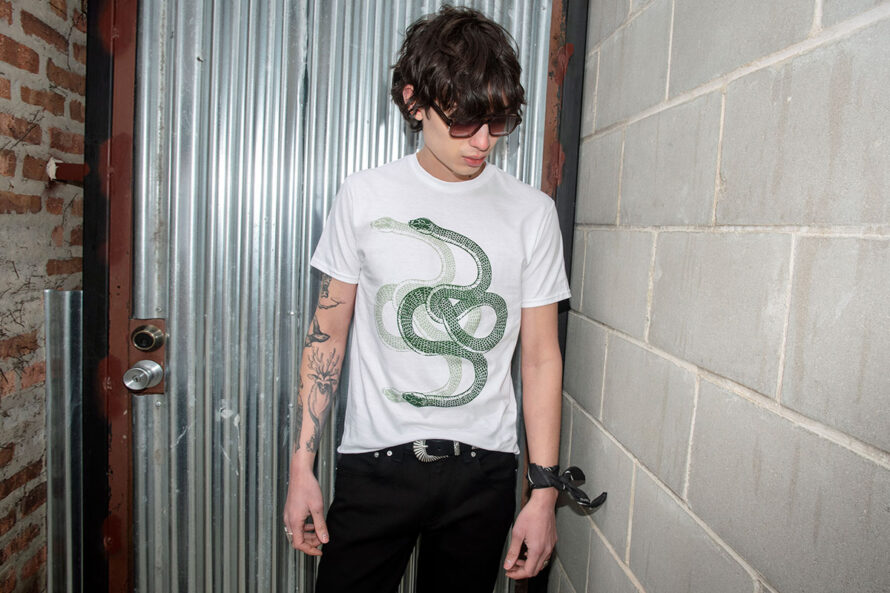 Divine Duality – T-Shirt
